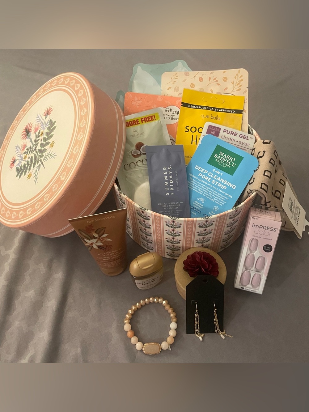Pamper Package, Mario Badescu, Summer Fridays, B&BW, Que Bella,Skincare Gift Set